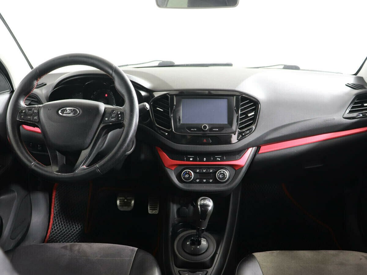 LADA (ВАЗ) Vesta, 1.6 л, Робот, 2016 фото 8