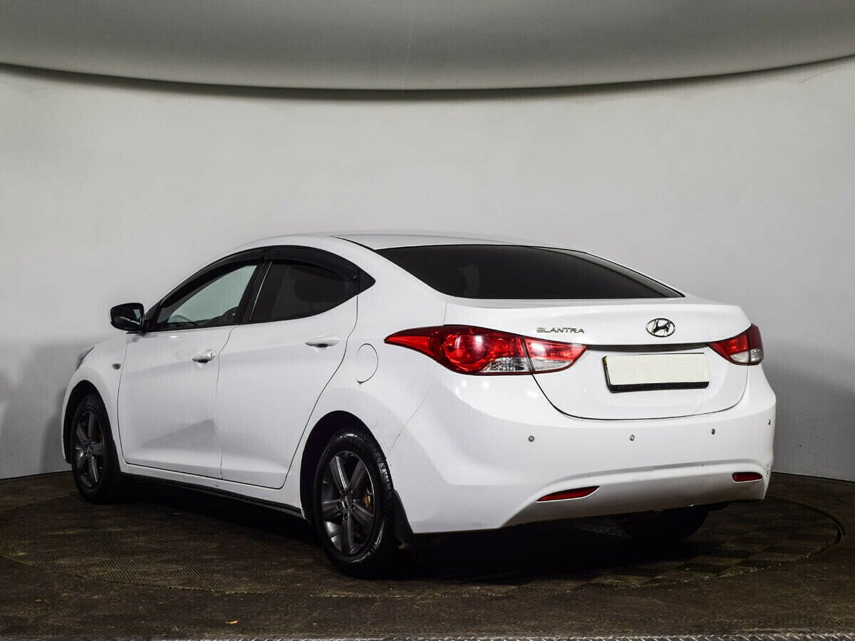 Hyundai Elantra 2.0 АКПП, 2014, 114 000 км фото 3
