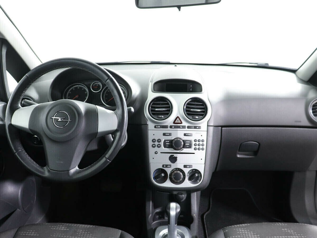 Opel Corsa, 1.2 л, Робот, 2011 фото 8