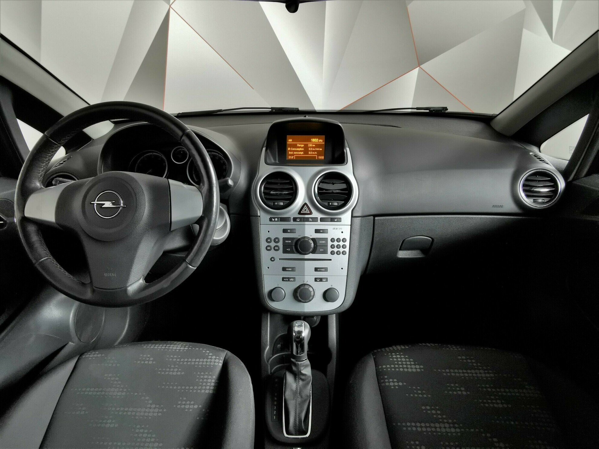 Opel Corsa, 1.4 л, АТ, 2011 фото 9