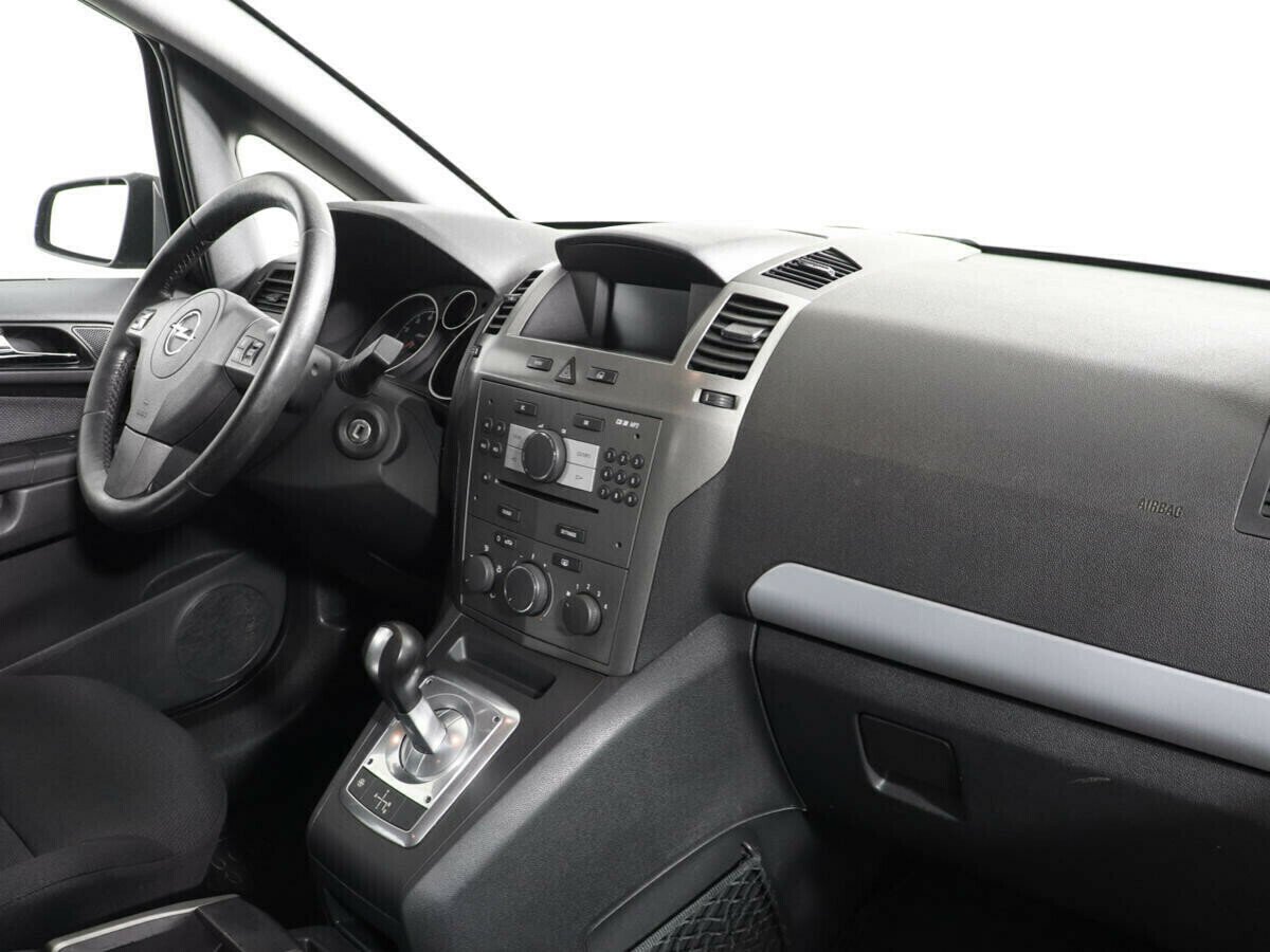 Opel Zafira, 1.8 л, Робот, 2008 фото 2