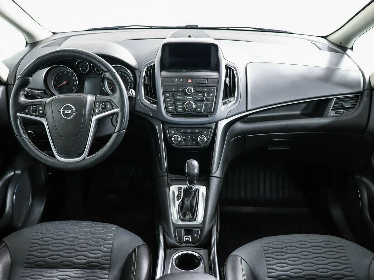 Opel Zafira, 1.4 л, АТ, 2014 фото 8