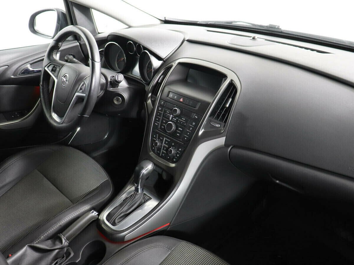 Opel Astra, 1.4 л, АТ, 2012 фото 8