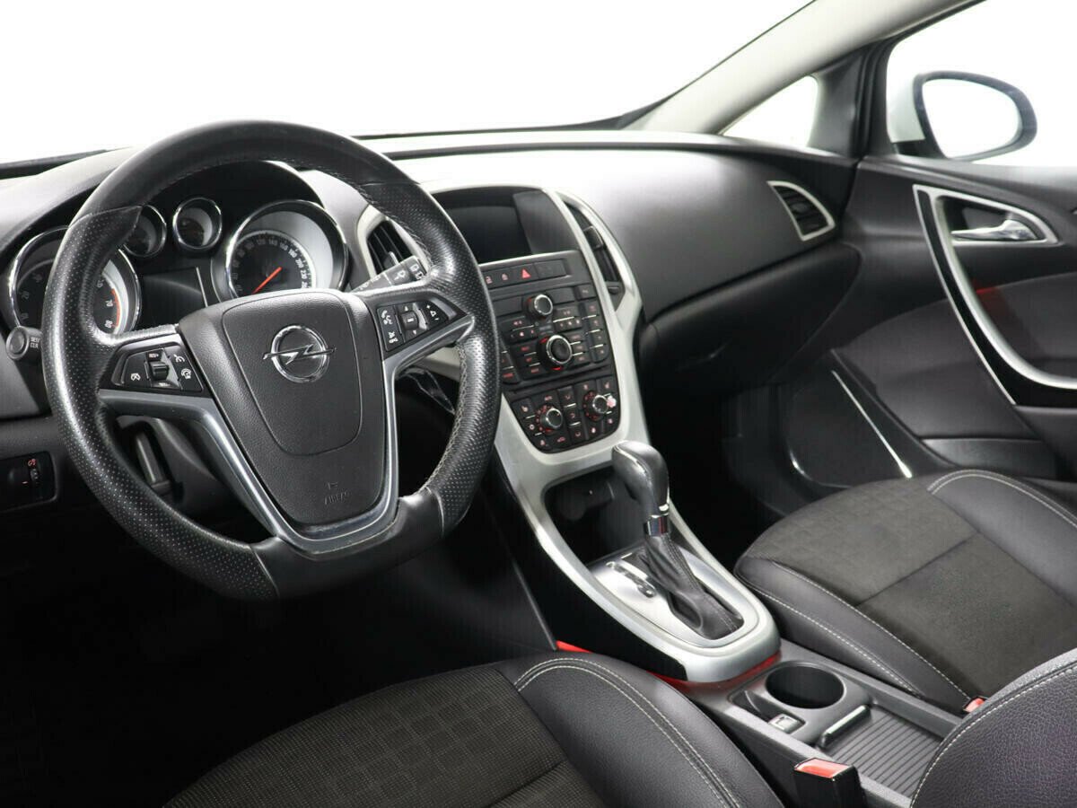 Opel Astra, 1.4 л, АТ, 2012 фото 7