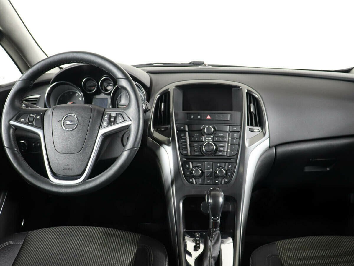 Opel Astra, 1.6 л, АТ, 2010 фото 8