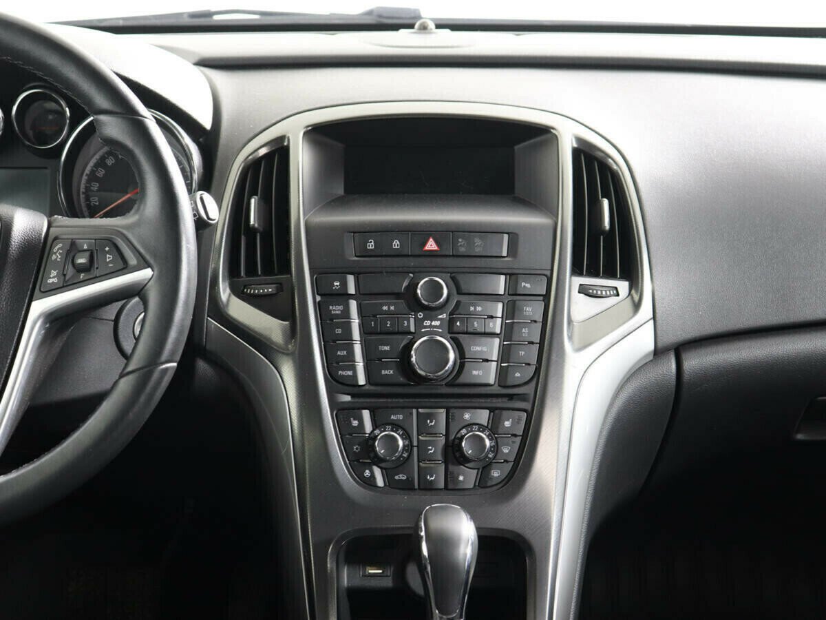 Opel Astra, 1.6 л, АТ, 2011 фото 2