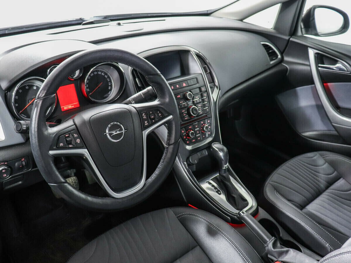 Opel Astra, 1.4 л, АТ, 2014 фото 7