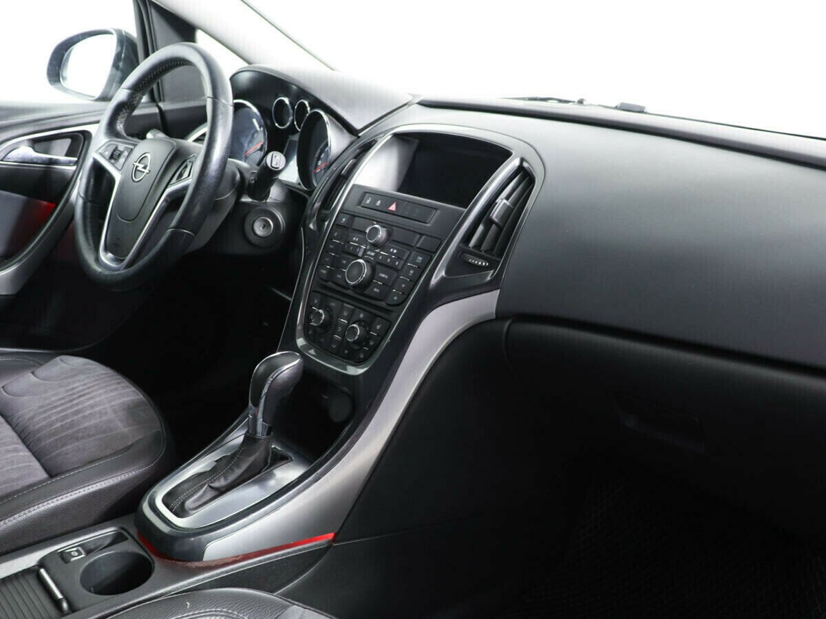 Opel Astra, 1.6 л, АТ, 2014 фото 8