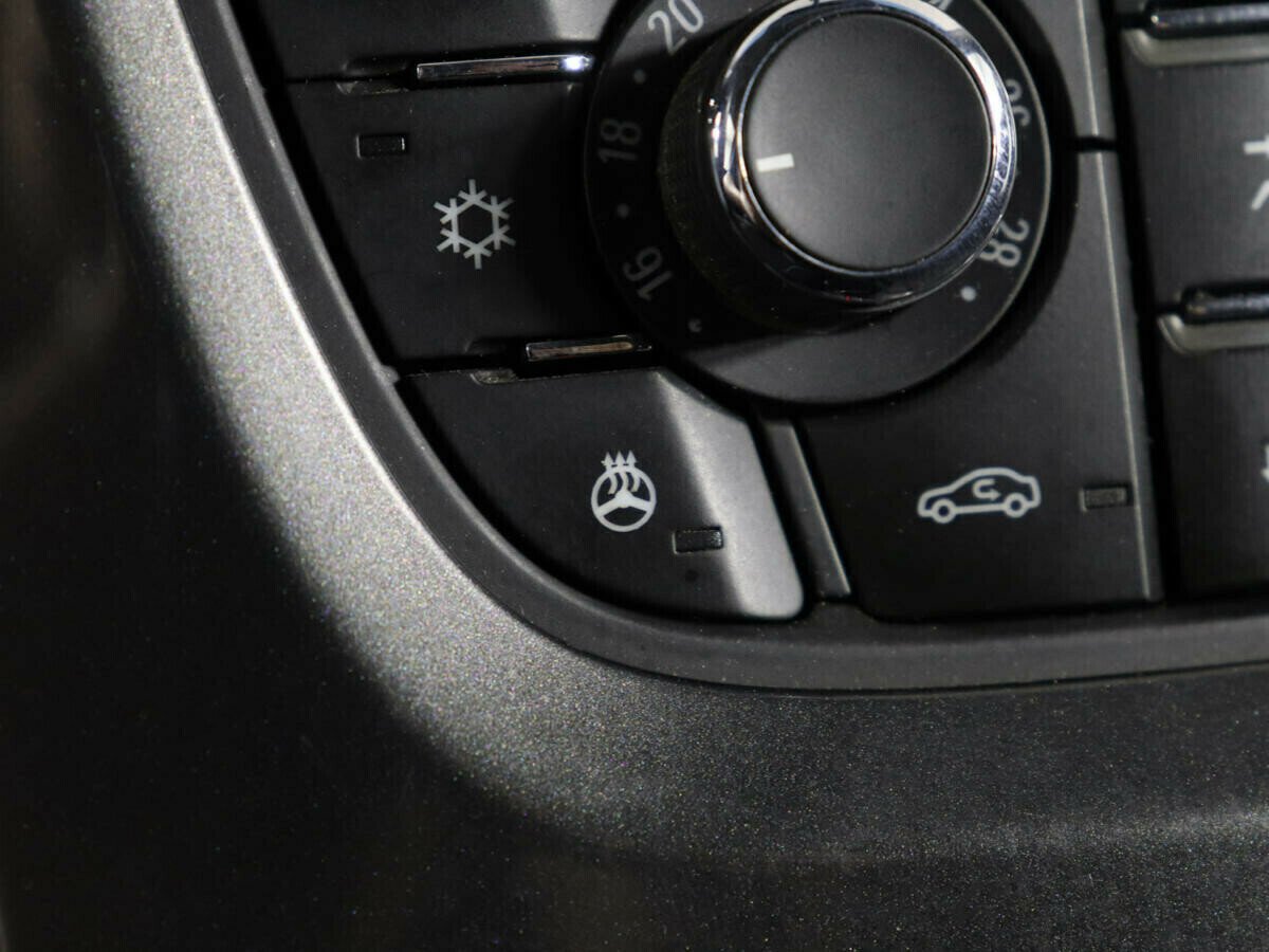 Opel Astra, 1.6 л, АТ, 2012 фото 2