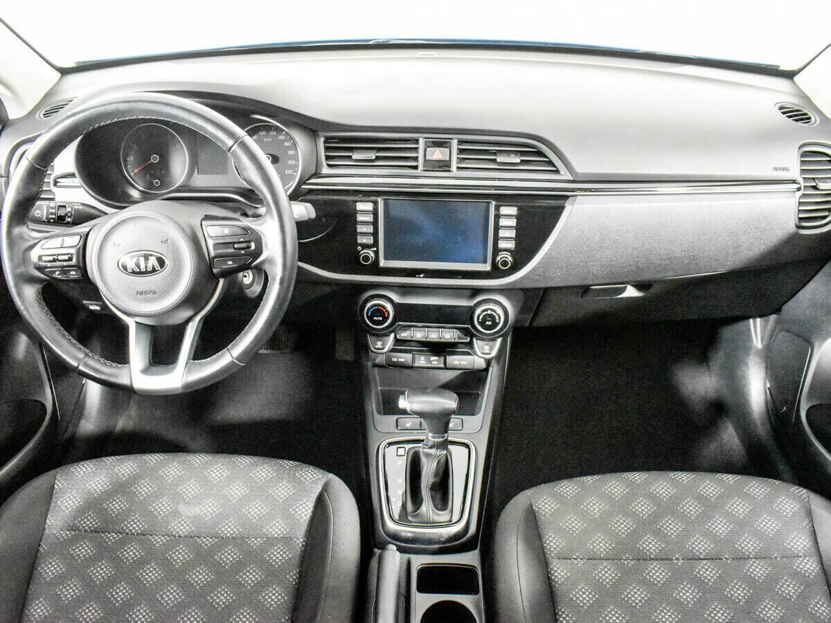 Kia Rio 1.6 АКПП, 2017, 82 000 км фото 5