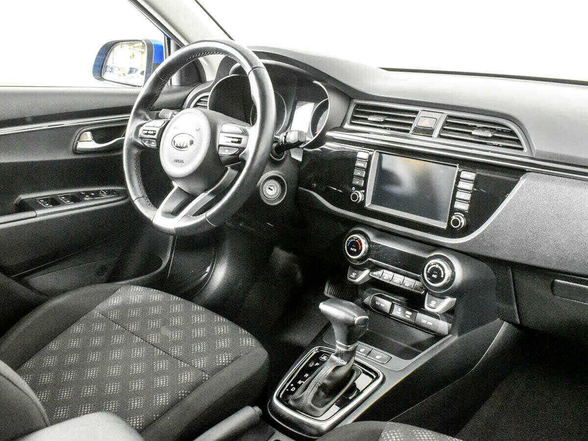 Kia Rio 1.6 АКПП, 2017, 82 000 км фото 6