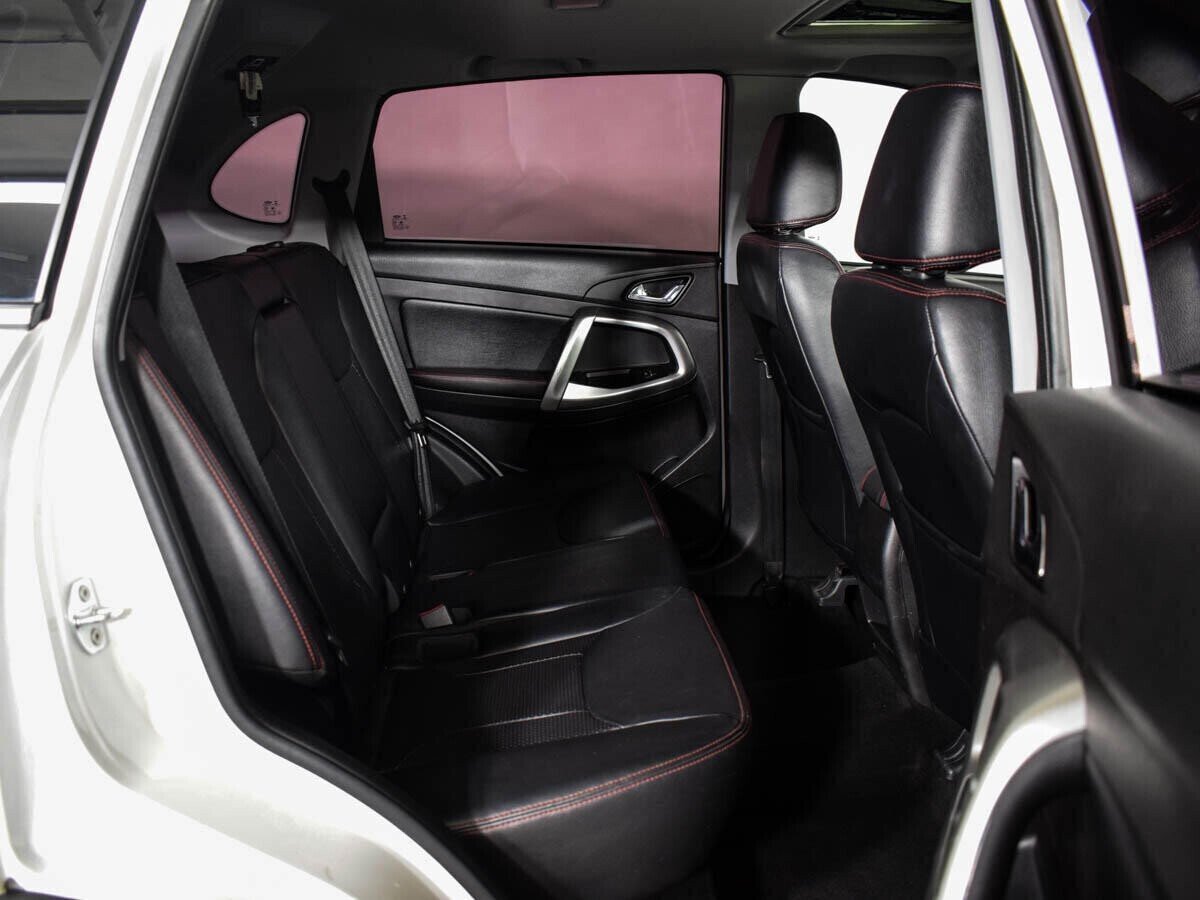 Chery Tiggo 5, 2.0 л, Вариатор, 2015 фото 2