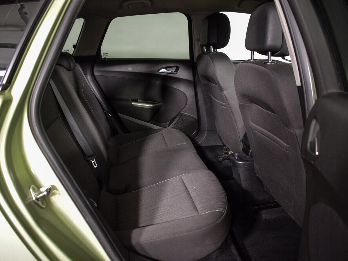 Opel Astra, 1.4 л, АТ, 2011 фото 12