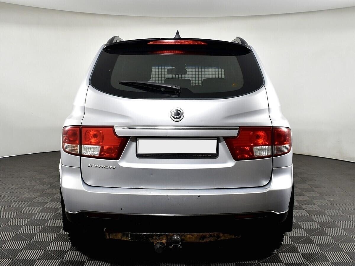 SsangYong Kyron, 2.0 л, МТ, 2010 фото 8
