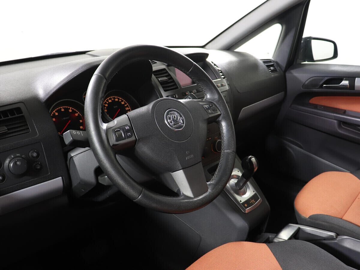 Opel Zafira, 1.8 л, Робот, 2006 фото 2