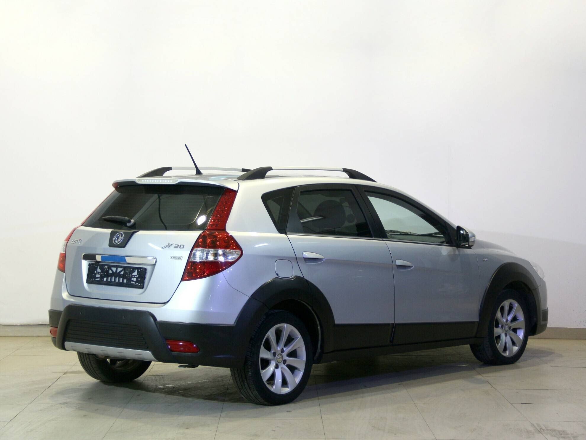 Dongfeng H30 Cross, 1.6 л, АТ, 2015 фото 4