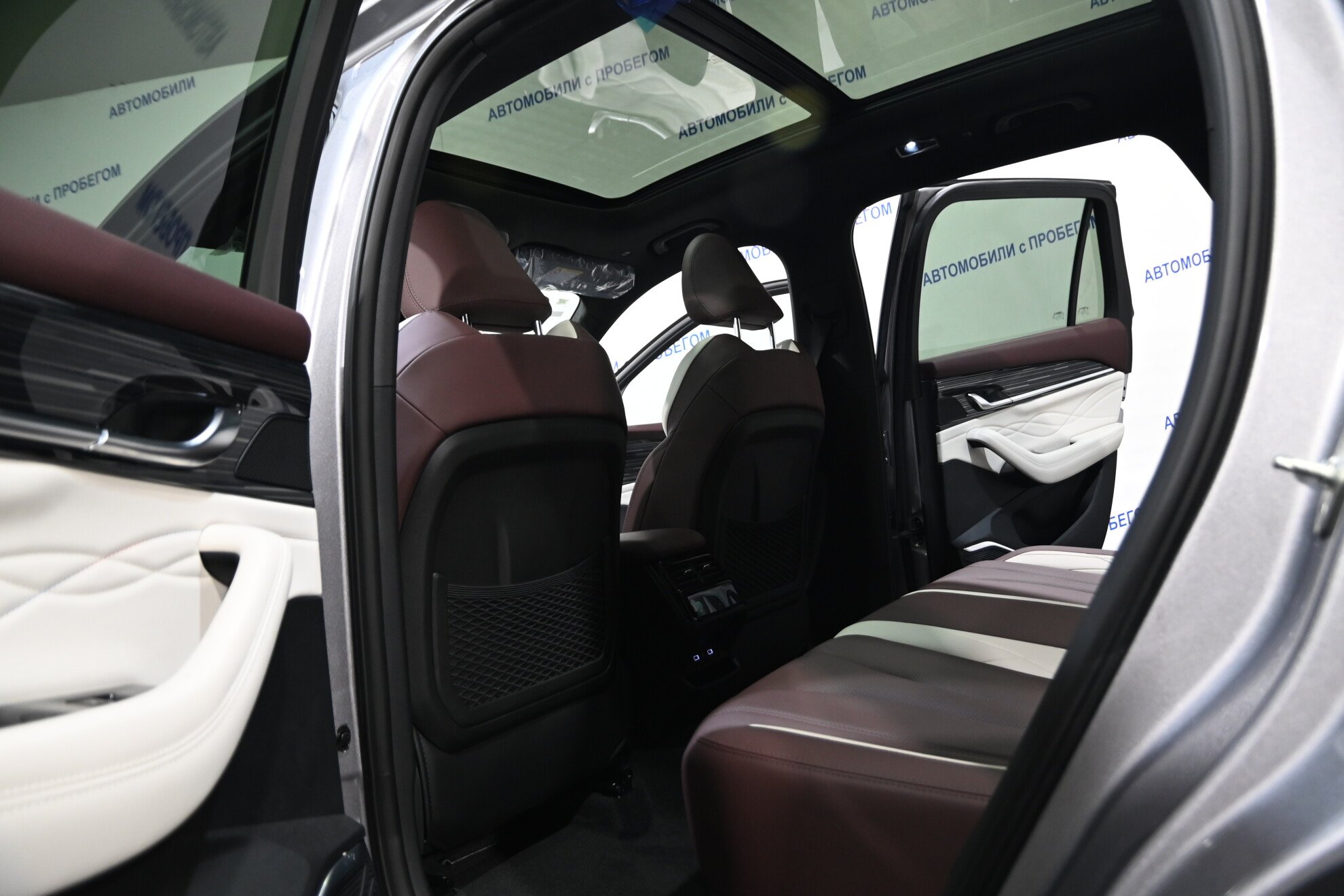 Geely Monjaro, 2.0 л, АТ, 2023 фото 8