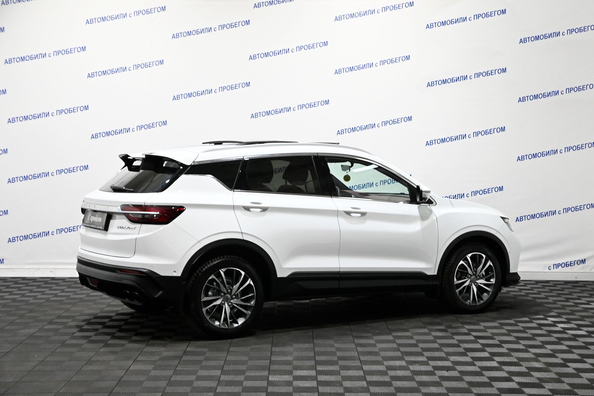 Geely Coolray, 1.5 л, Робот, 2021 фото 4