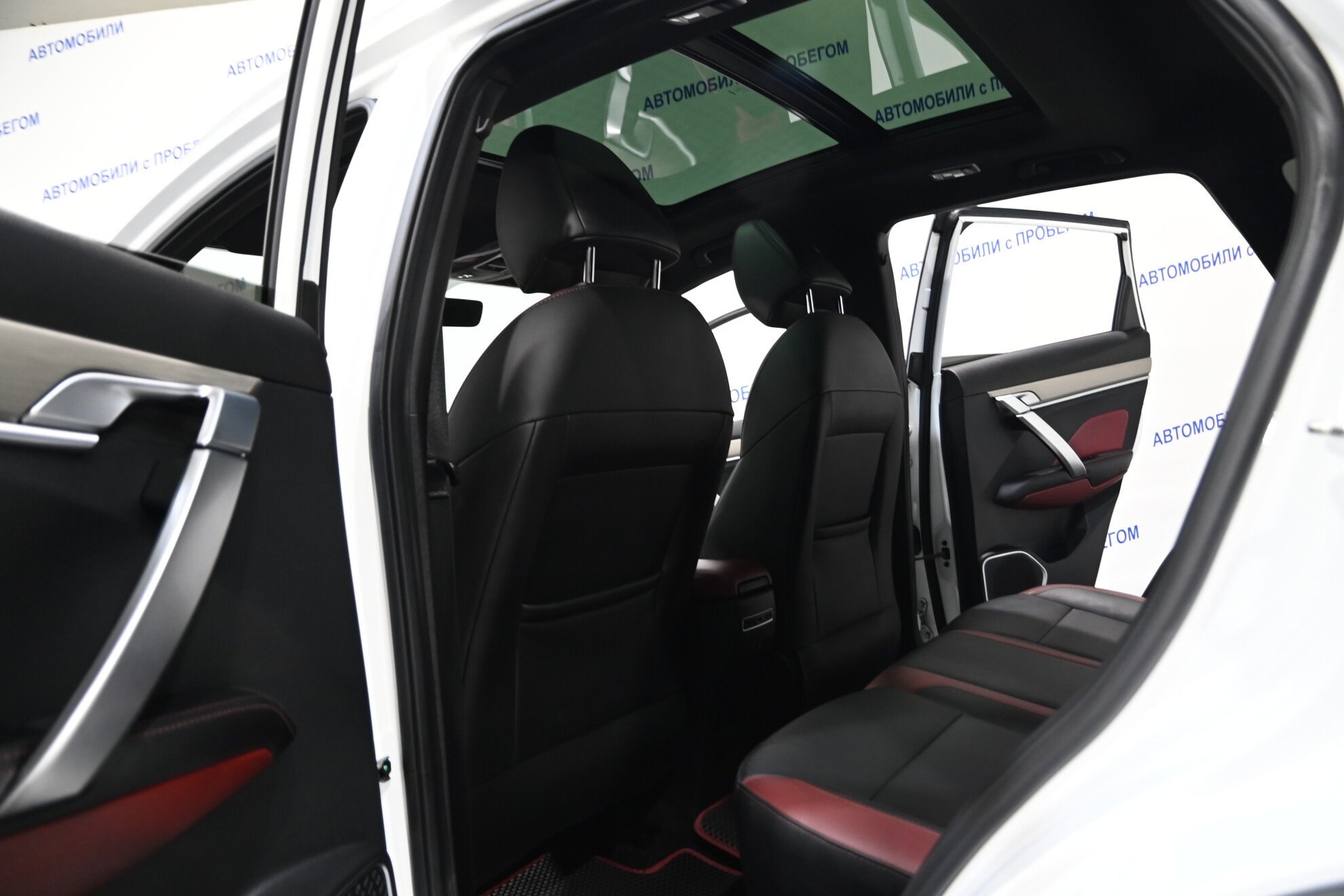 Geely Coolray, 1.5 л, Робот, 2021 фото 8