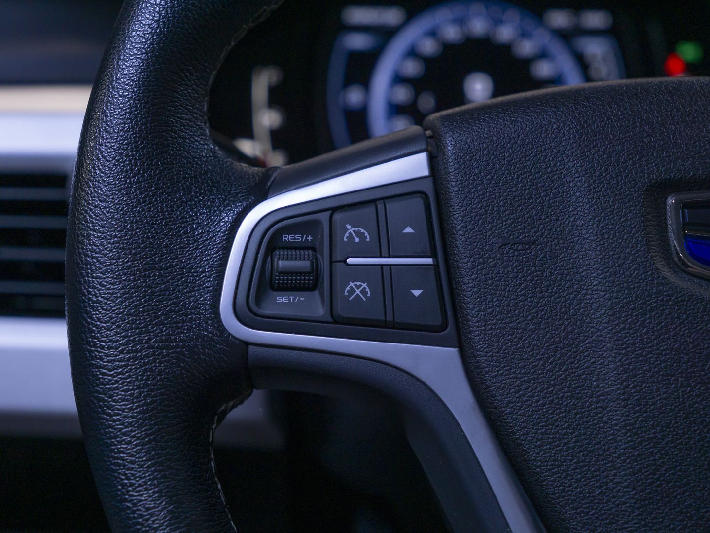 Geely Atlas Люкс, 2.4 л, АТ, 2021 фото 13