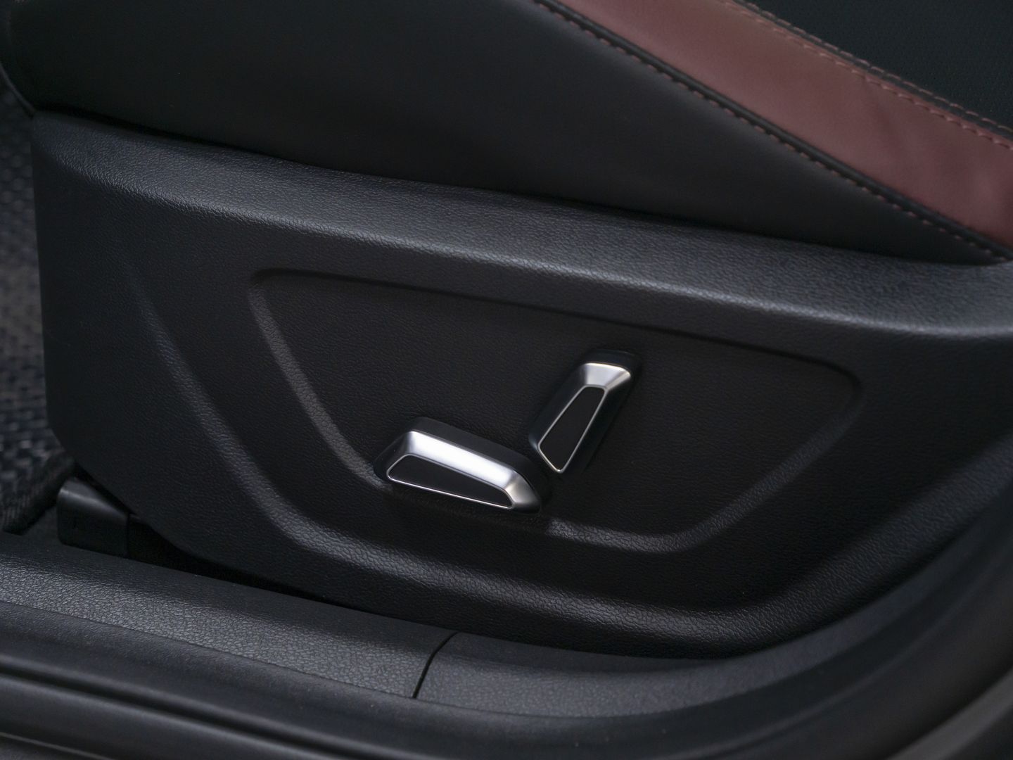 Geely Coolray, 1.5 л, Робот, 2023 фото 14