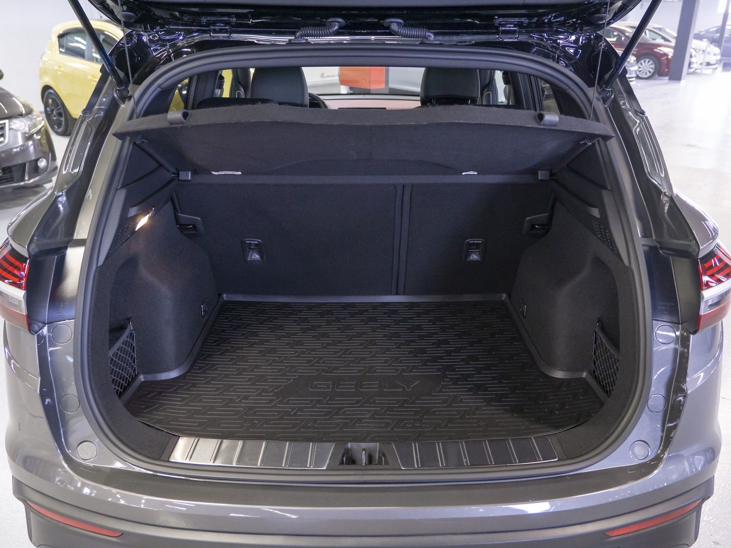 Geely Coolray, 1.5 л, Робот, 2023 фото 9