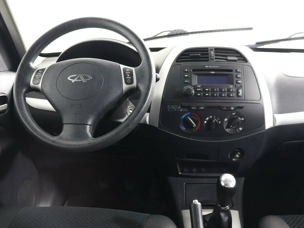Chery Tiggo (T11) 1.9 МКПП, 2013, 124 000 км фото 8