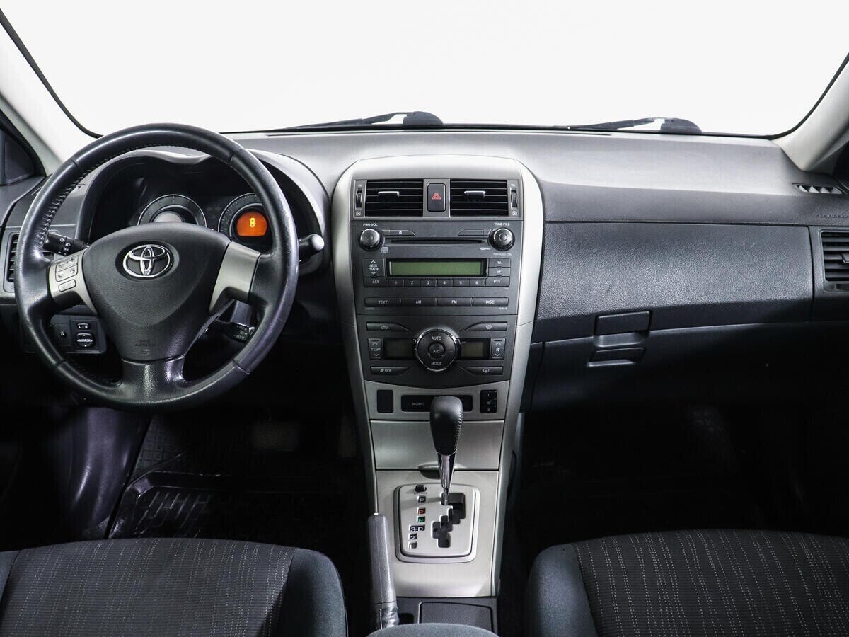Toyota Corolla 1.6 РКПП, 2006, 208 000 км фото 6