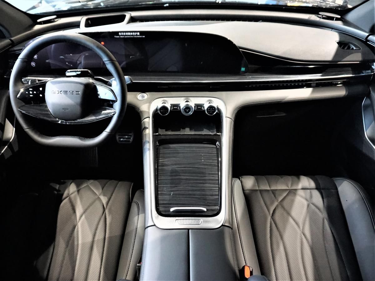 EXEED RX Prestige, 2.0 л, Робот, 2024 фото 1