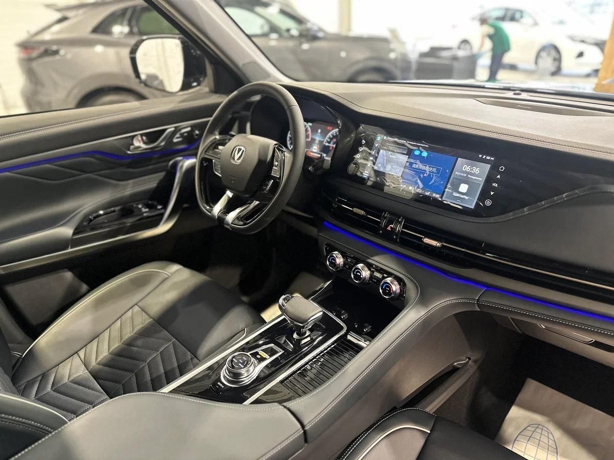Changan CS95 DLX, 2.0 л, АТ, 2024 фото 10
