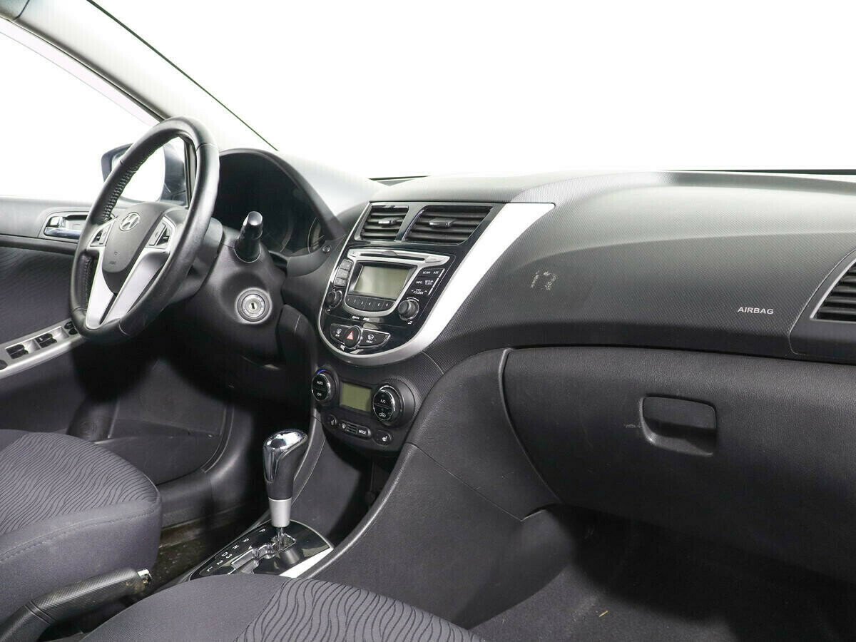 Hyundai Solaris 1.4 АКПП, 2013, 130 000 км фото 5