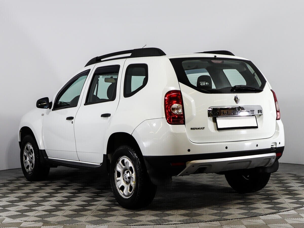 Renault Duster 1.6 МКПП, 2012, 140 000 км фото 4