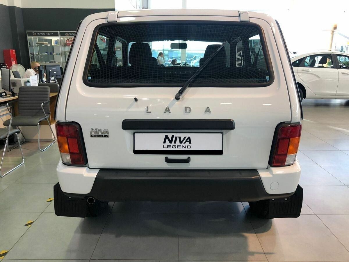 LADA Niva Legend BLACK'24, 1.7 л, МТ, 2025 фото 5
