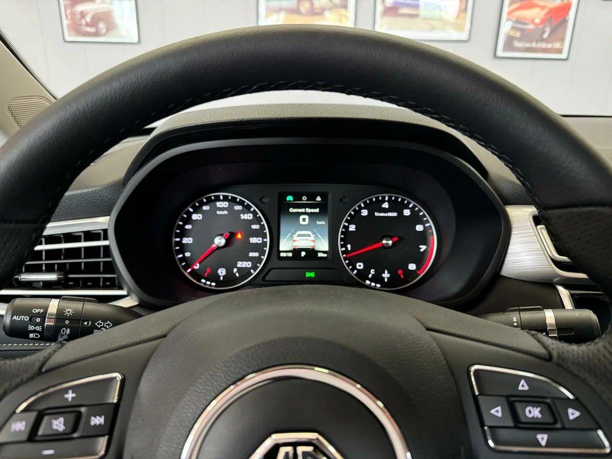 MG 5 Deluxe, 1.5 л, Вариатор, 2024 фото 10