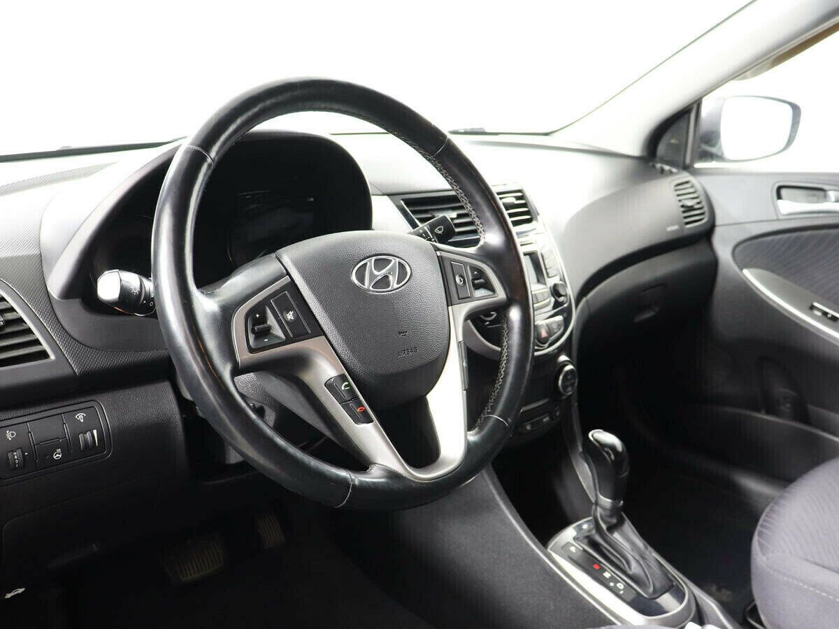 Hyundai Solaris 1.6 АКПП, 2015, 101 000 км фото 5