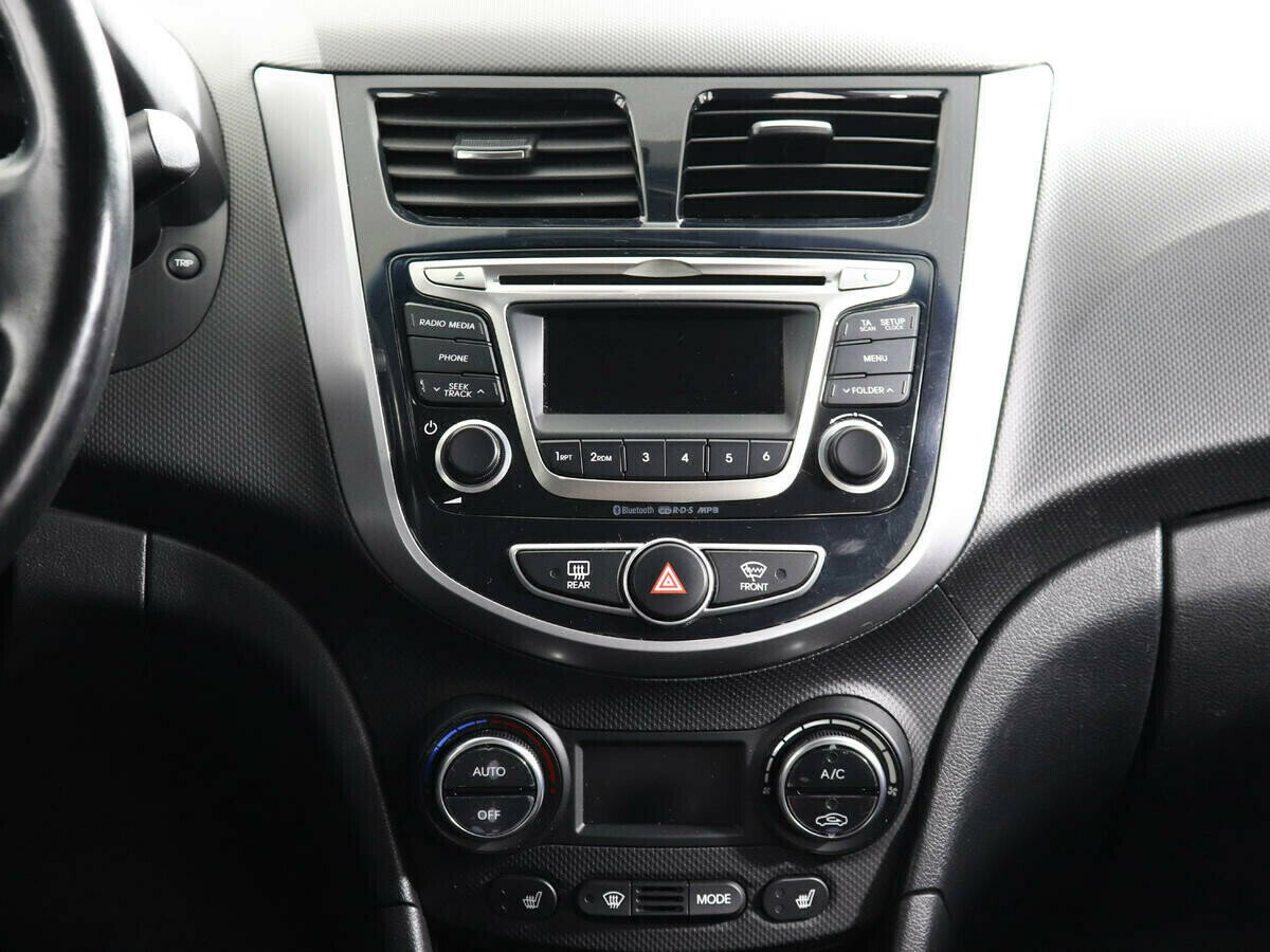 Hyundai Solaris 1.6 АКПП, 2015, 101 000 км фото 7