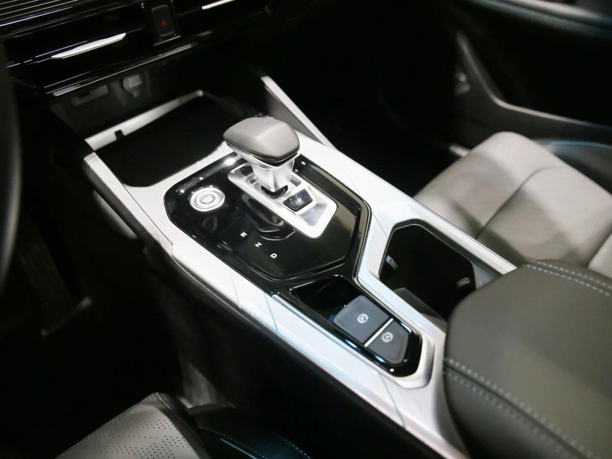 Livan S6 Pro Premium, 1.5 л, Робот, 2024 фото 12