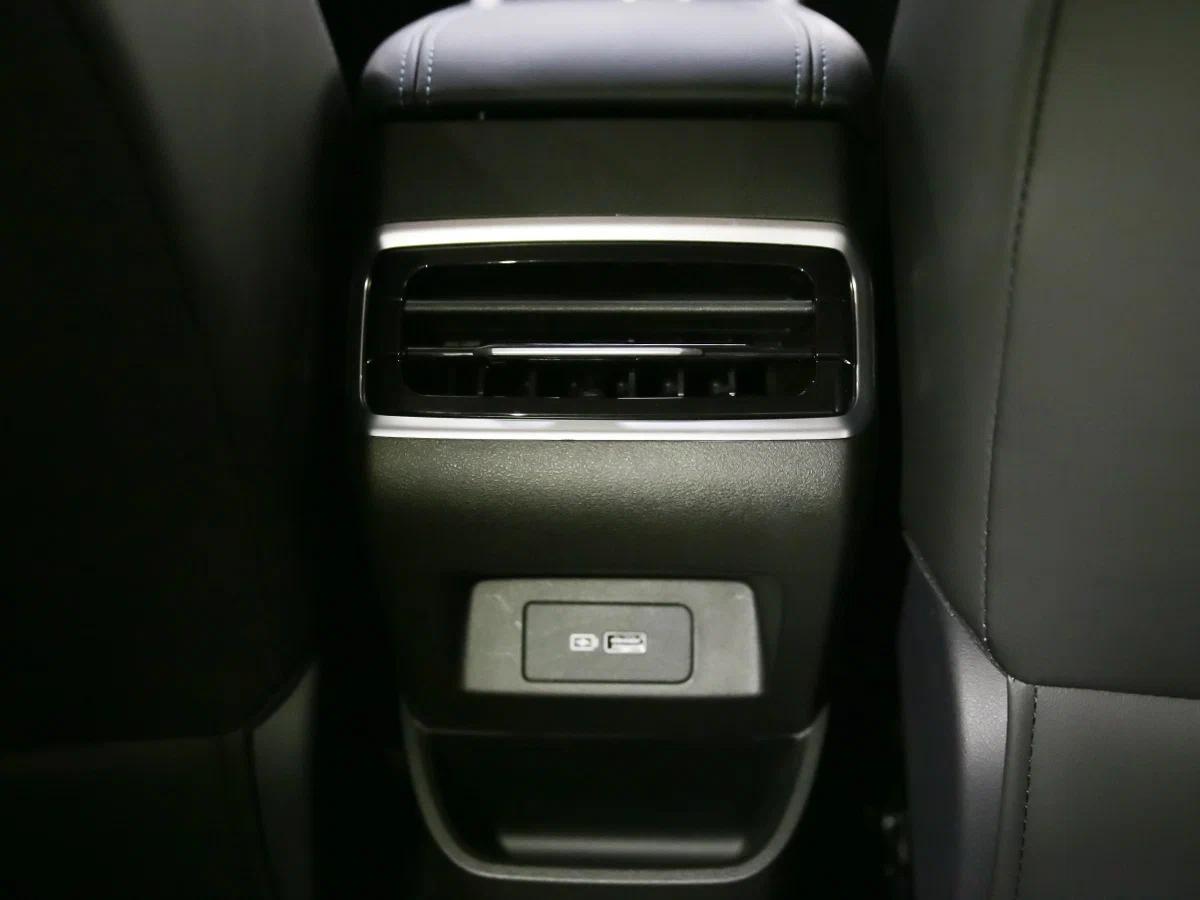 Livan S6 Pro Premium, 1.5 л, Робот, 2024 фото 2