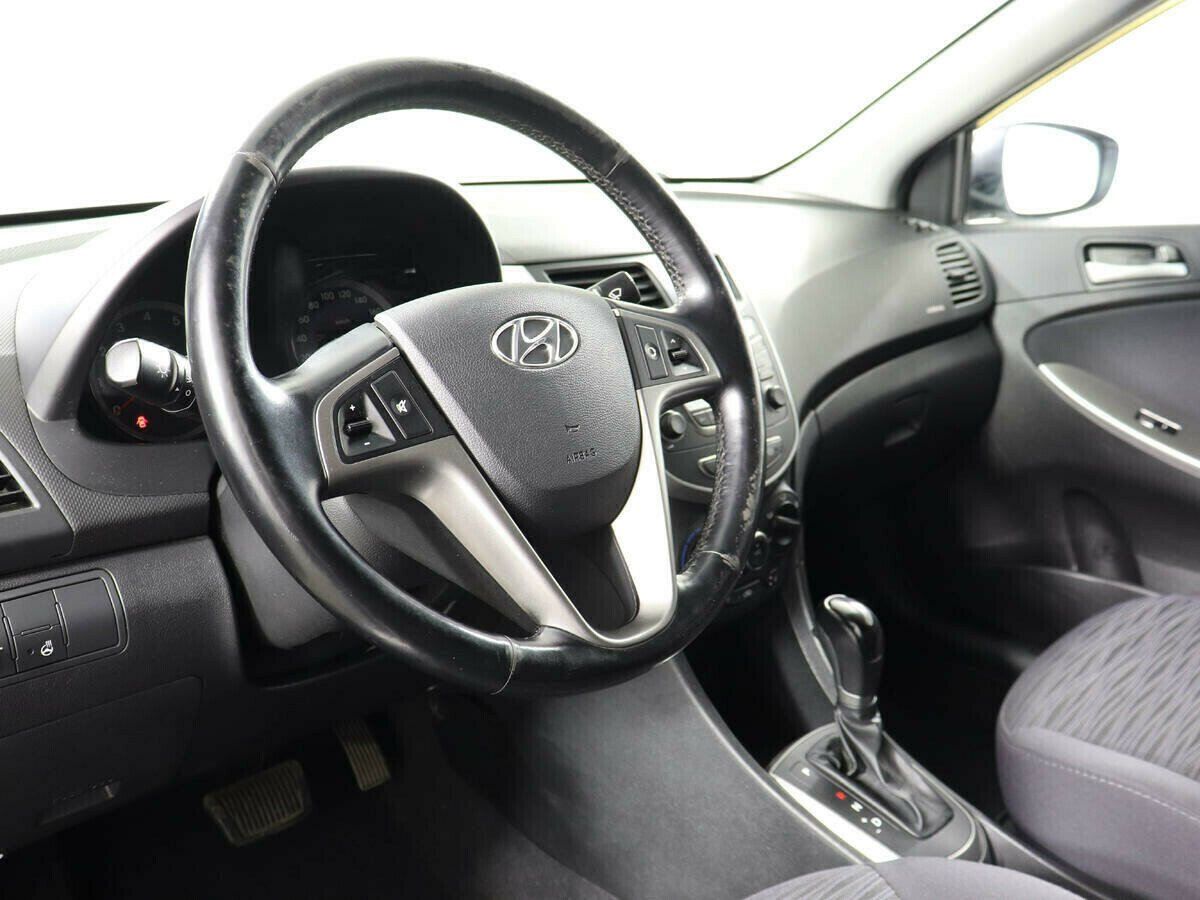 Hyundai Solaris 1.6 АКПП, 2016, 98 000 км фото 6