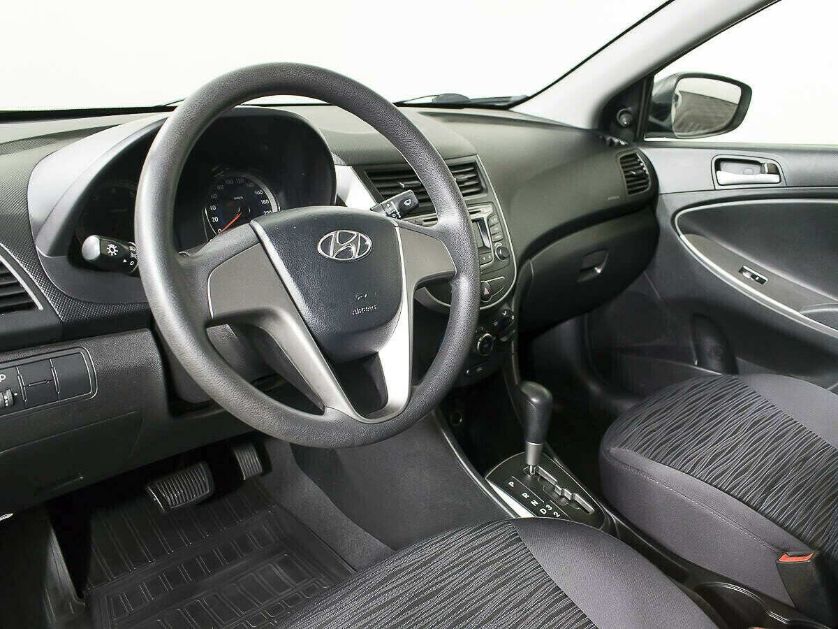 Hyundai Solaris 1.6 АКПП, 2016, 93 000 км фото 5
