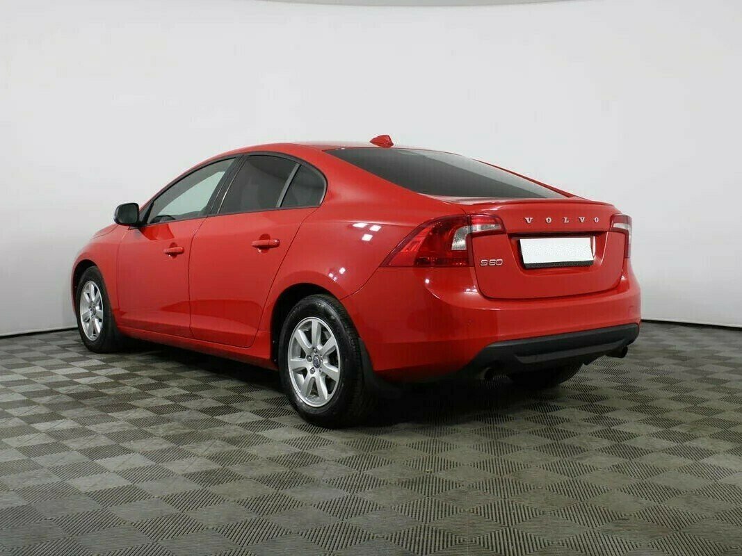 Volvo S60 1.6 РКПП, 2011, 144 000 км фото 2