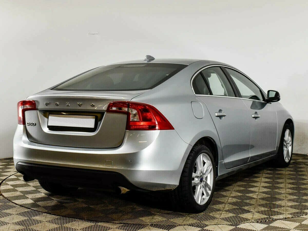 Volvo S60 1.6 РКПП, 2013, 127 000 км фото 2