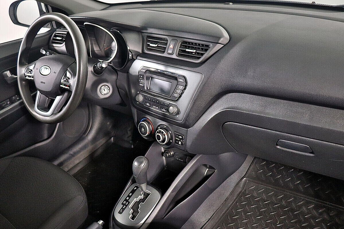 Kia Rio 1.6 АКПП, 2013, 123 000 км фото 9