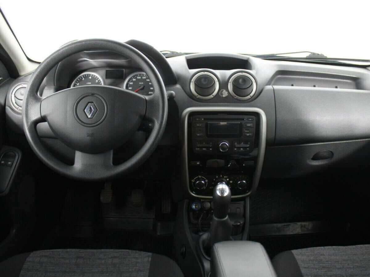 Renault Duster 1.6 МКПП, 2013, 122 000 км фото 6
