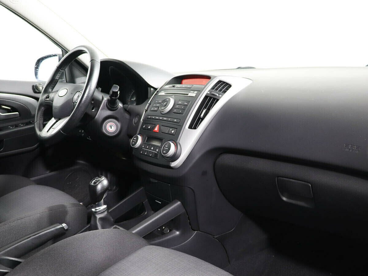 Kia Ceed 1.6 АКПП, 2012, 141 000 км фото 8