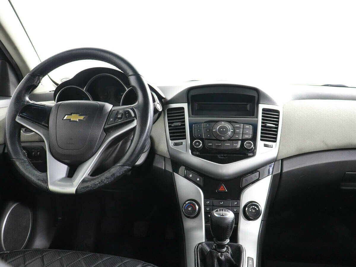 Chevrolet Cruze 1.8 МКПП, 2012, 138 000 км фото 6
