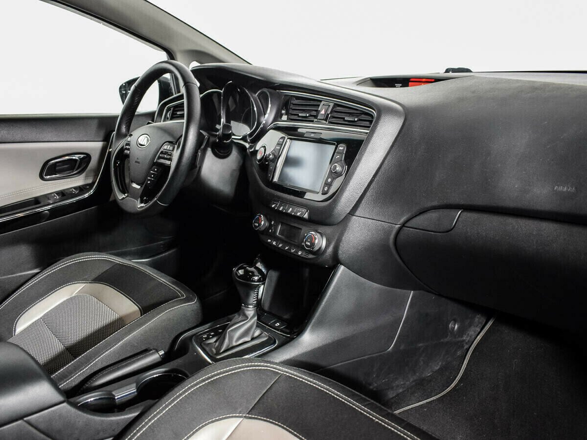 Kia Ceed 1.6 АКПП, 2015, 100 000 км фото 7