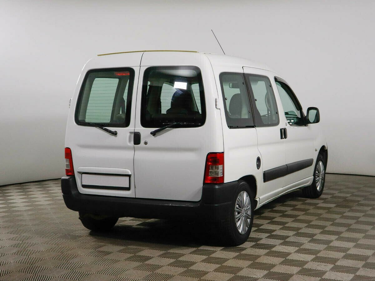 Citroen Berlingo 1.6 МКПП, 2011, 147 000 км фото 3