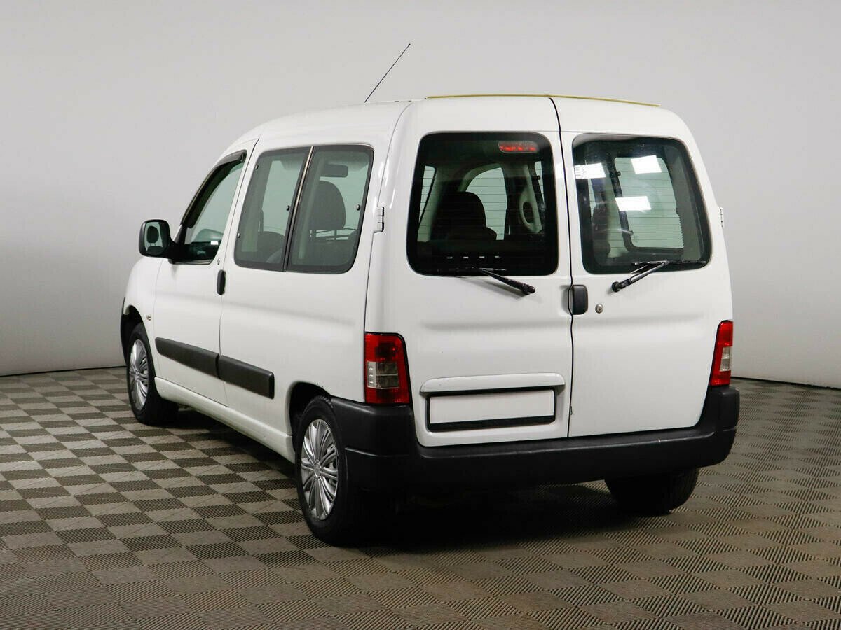 Citroen Berlingo 1.6 МКПП, 2011, 147 000 км фото 4