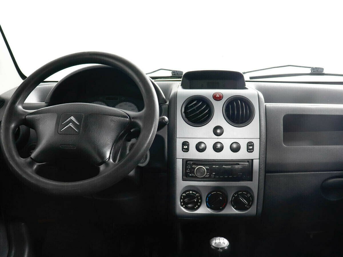 Citroen Berlingo 1.6 МКПП, 2011, 147 000 км фото 6